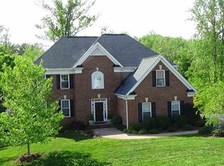 1213 Hatcher Ct, Charlottesville, VA 22903