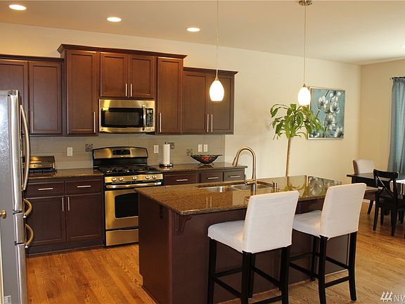 5th image of 18221 5th Avenue Ct E
