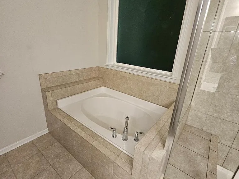 Unit Photo