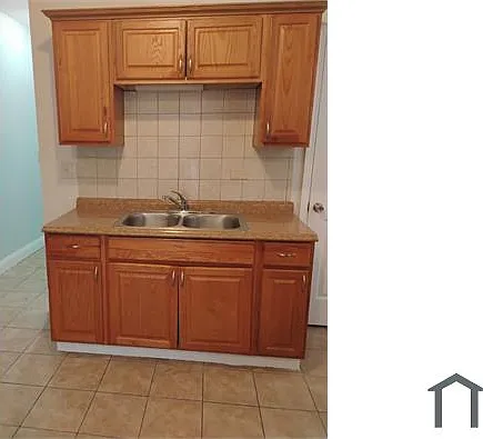 5 bed, 2000 sqft, $3,000 — Photo 4