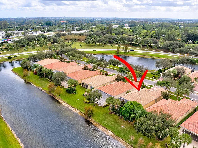 8241 Tobago Ln — Photo 47
