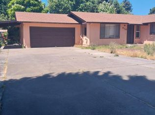 410 NE Candy Ln, Grants Pass, OR