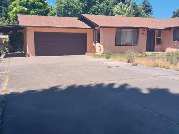 410 NE Candy Ln, Grants Pass, OR 97526