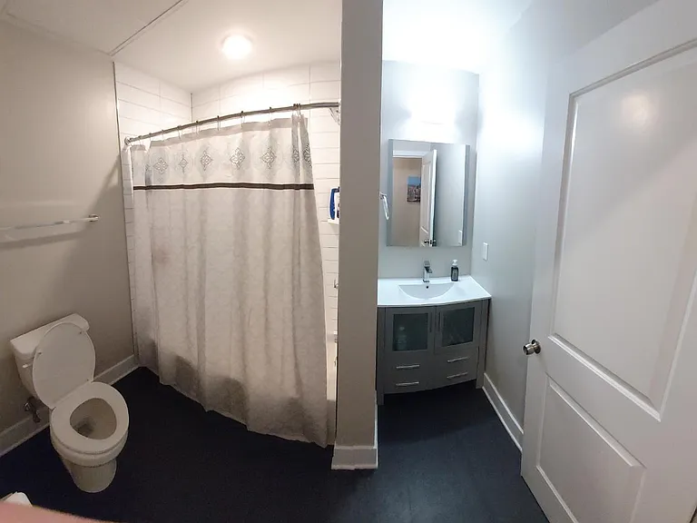 1728 S 2nd St #3K — Photo 8