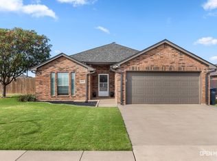5454 Carlson St, Wichita Falls, TX 76302