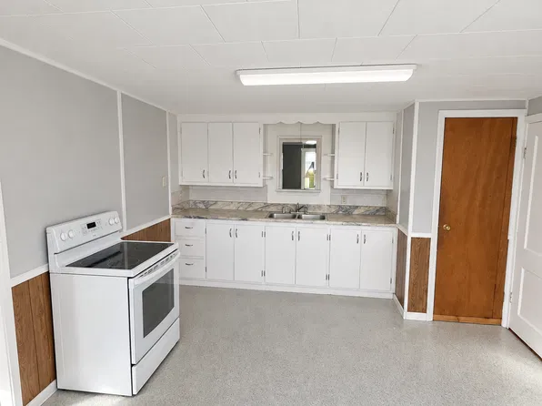 511 7th Ave N APT B, Wisconsin Rapids, WI 54495