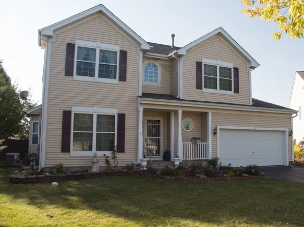 7 Hayward Ct, Lake In The Hills, IL 60156