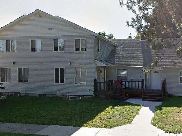 111 N 10th St #A — Photo 2