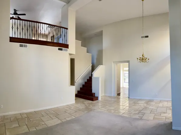 2029 Waterbury Ln, Las Vegas, NV 89134