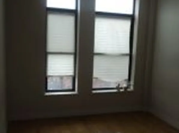 246 Withers Street image 1 of 5