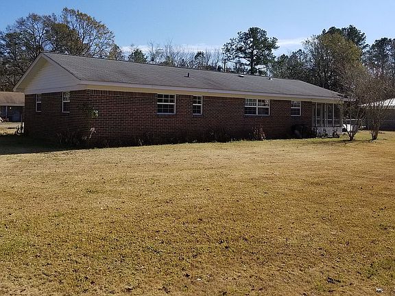 Large fenced back yard