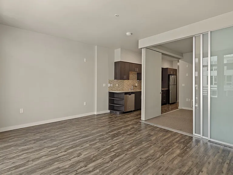 Evolve Apartments — Photo 42