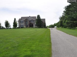 12870 Bass Lake Rd, Chardon, OH 44024