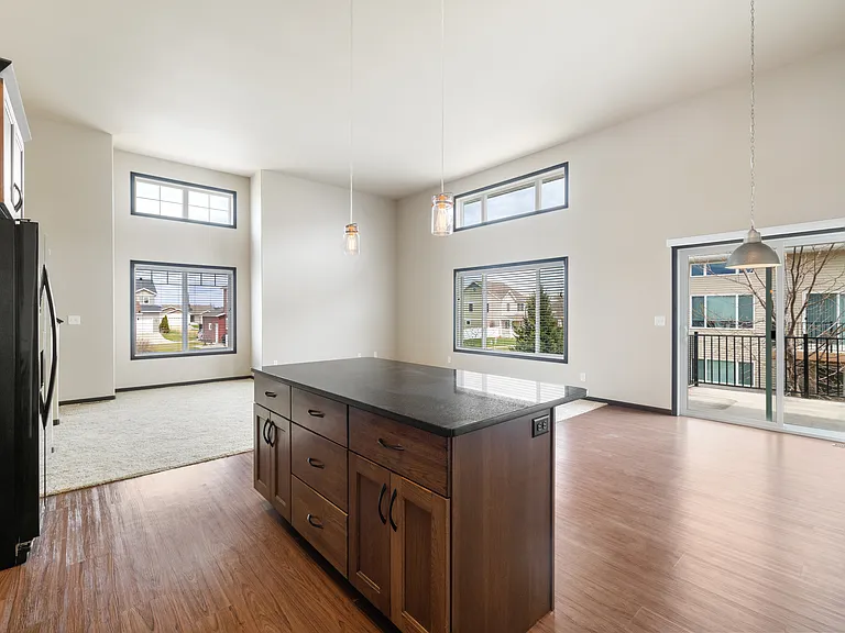 Evelyn Acres Townhomes — Photo 8
