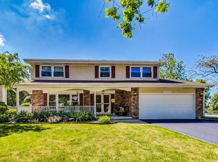 24W455 Arrow Ct, Naperville, IL 60540