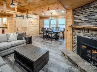 51 Dogwood Ln, Newland, NC 28657