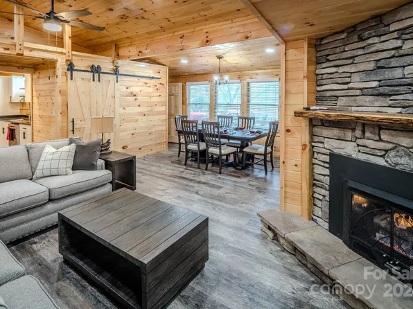 51 Dogwood Ln, Newland, NC 28657