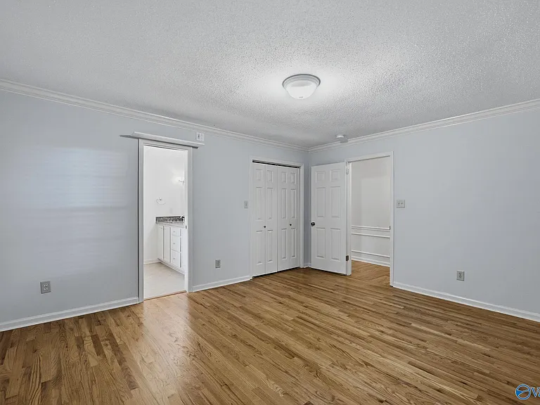 815 Baylor Dr SE — Photo 27