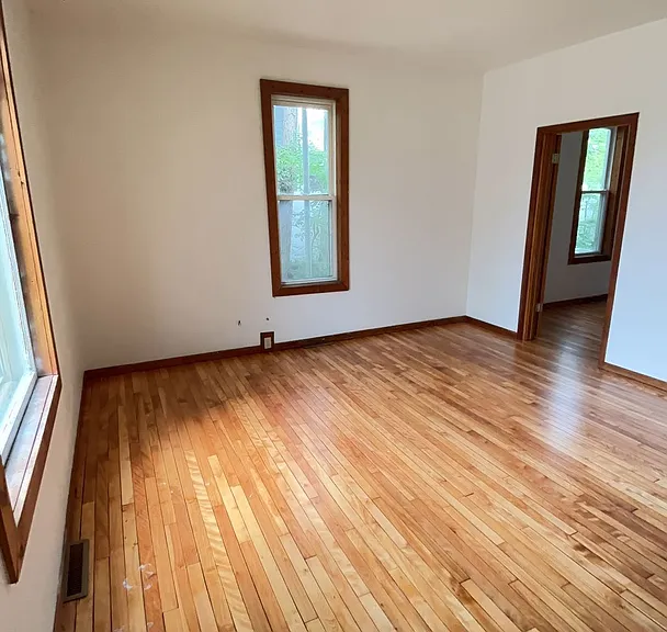 543 McDonough St — Photo 3
