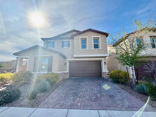 6331 White Lies St, Spring Valley, NV 89113