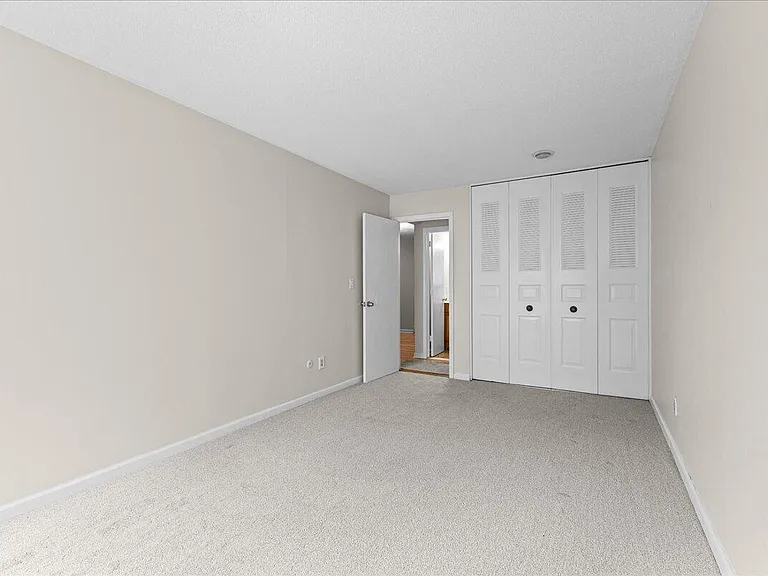 1531 Packard St #13 — Photo 12