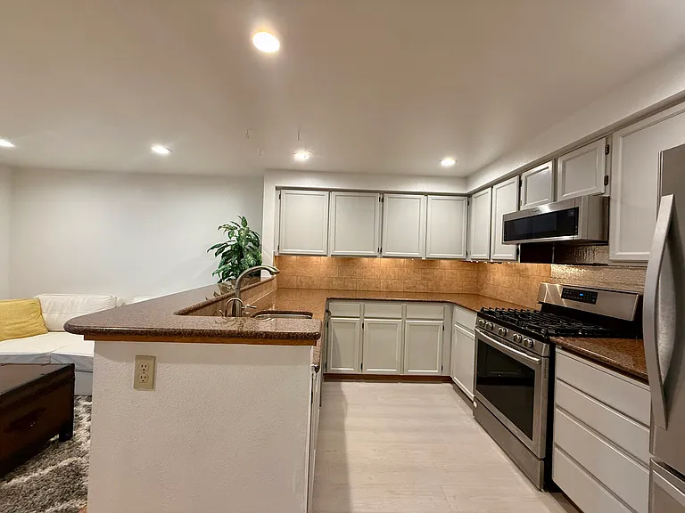 138 145th Pl SE #138 — Photo 8