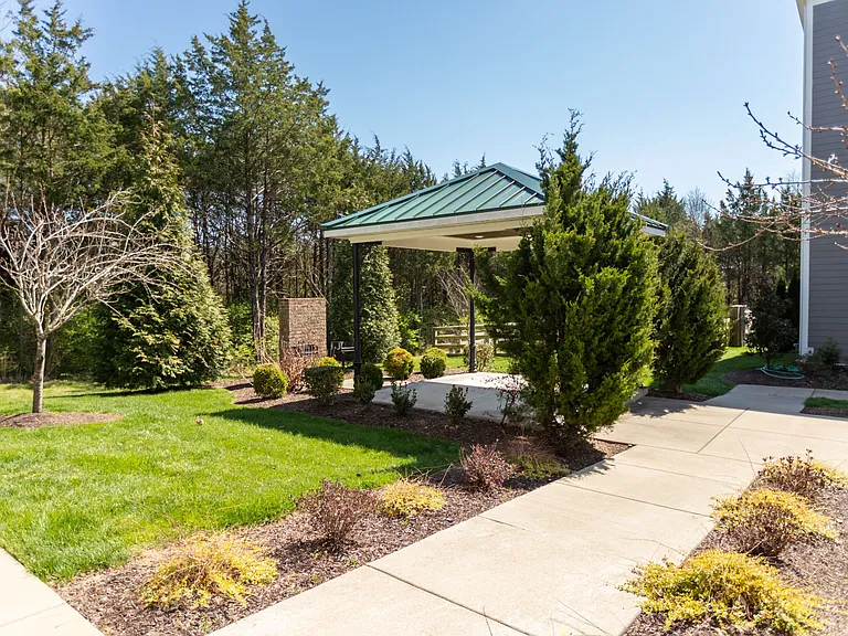305 Kara Ln — Photo 28
