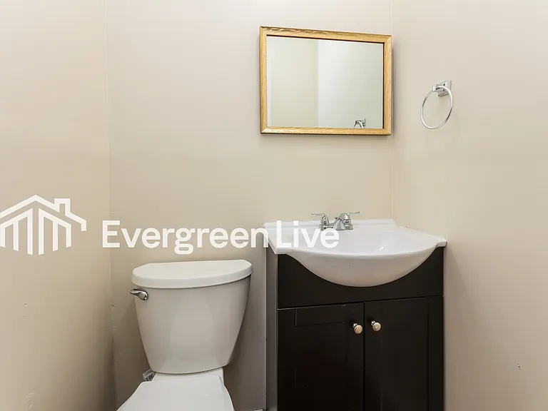 6442 Rosetta Dr — Photo 15