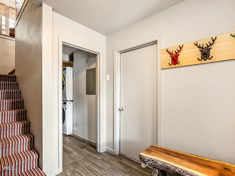 1370 Sandstone Dr #12 — Photo 20