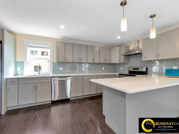 43 Wright Ave #1, Medford, MA 02155