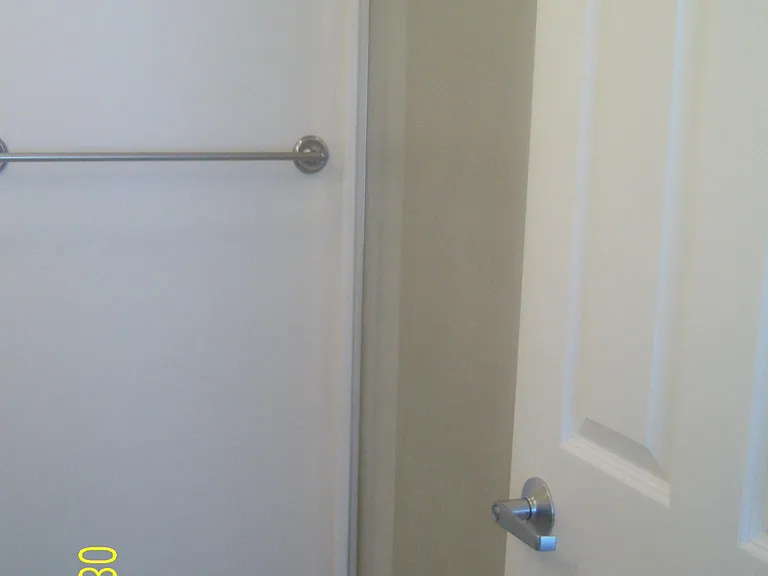 1st floor ensuite bathroom