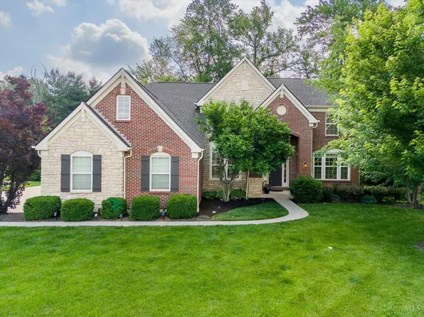 8562 Kempton Ln, Maineville, OH 45039