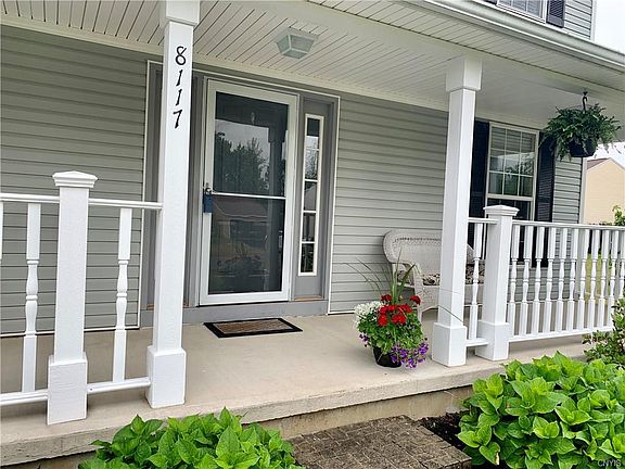 3rd image of 8117 Ashery Ln