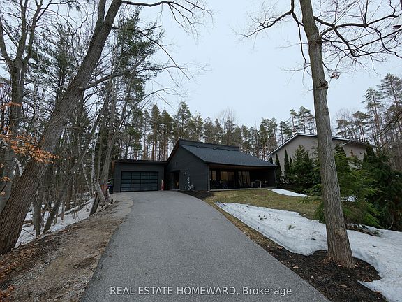 2nd image of 3763 Fairway Rd