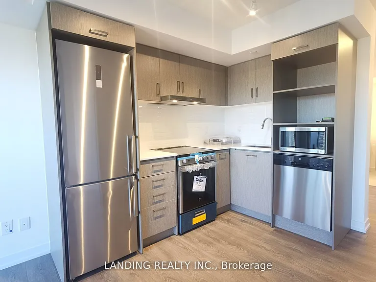 219 Dundas St E #2112 — Photo 8