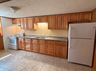 19 Lantern Rd #U-1SIDE, Holbrook, MA 02343