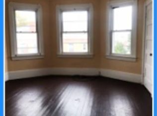 130 Mott St #3, New Bedford, MA 02744