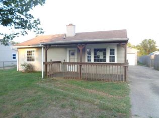 3009 Roslyn Dr, Middletown, OH 45044