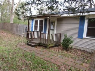 1524 Edwards Rd, Pineville, LA 71360