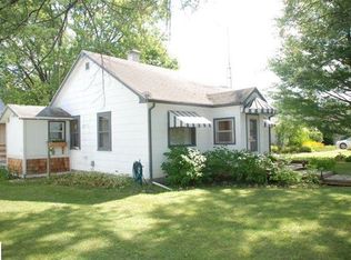 711 Cedar St, Elk Rapids, MI 49629