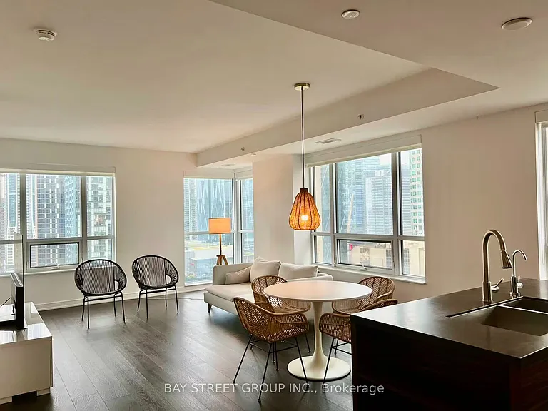 88 Scott St #2009 — Photo 7