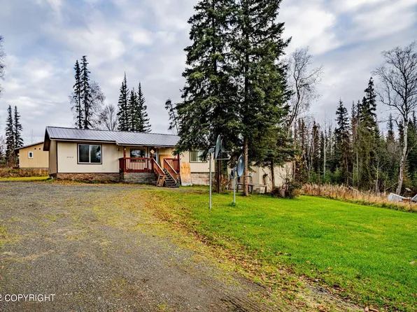 35212 Fallhaven Ln, Sterling, AK 99672