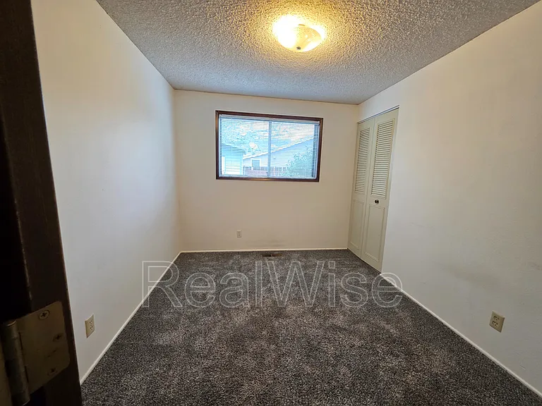 2134 NW Watters St — Photo 17