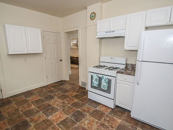 5th image of 2430 N 1st St
