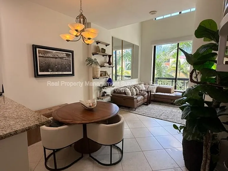 801 S Olive Ave #207 — Photo 7