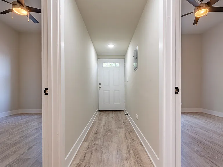 2837 W Lexington St #2R — Photo 11