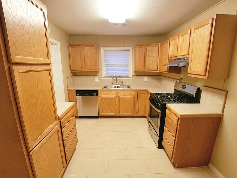 3310 Marvin Rd — Photo 7