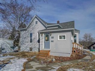 209 South St, Baraboo, WI 53913