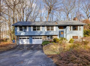 135 Bouldercrest Ln, Vernon, CT 06066