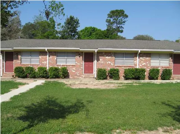 545 Hickory Ave APT B, Niceville, FL 32578
